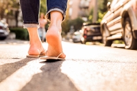 Flip-Flops Versus Slides and What You Need to Know for Foot Health